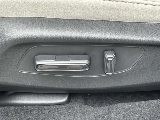 2026 Honda HR-V AWD EX-L