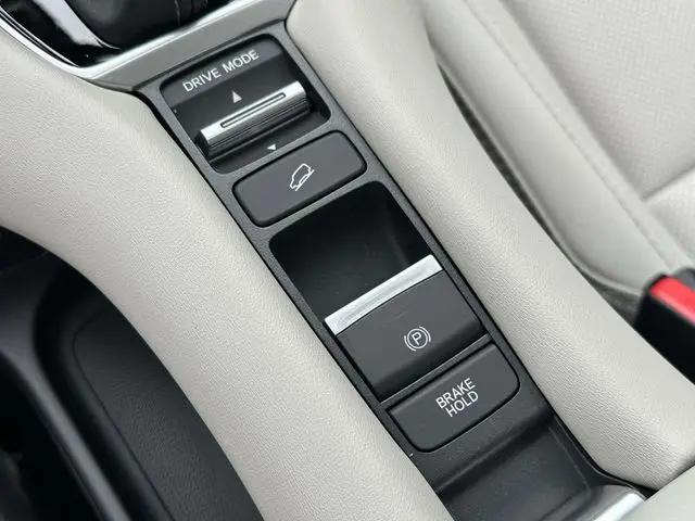 2026 Honda HR-V AWD EX-L