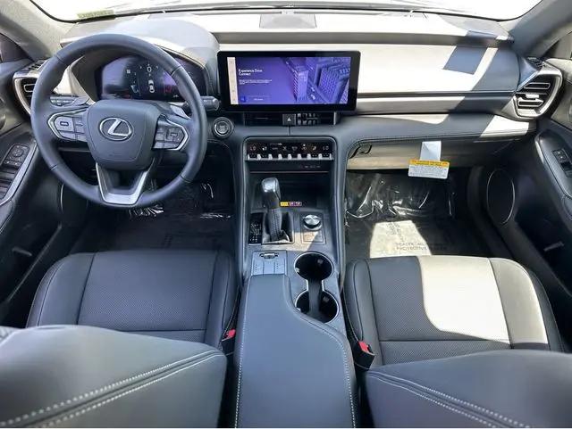 2026 Lexus IS 350 F SPORT Design