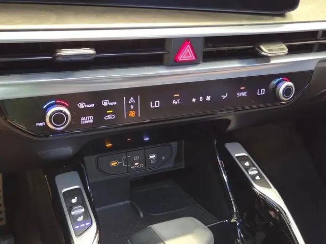 2024 Kia Sorento X-Line SX