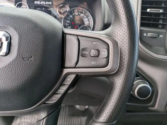 2024 Ram 2500 Tradesman Regular Cab 4x4 8' Box