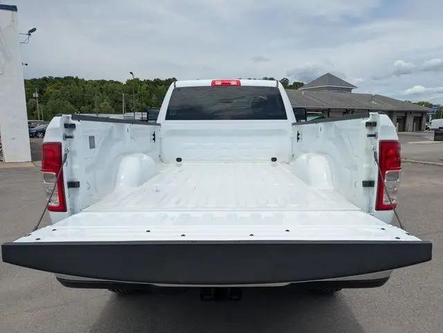 2024 Ram 2500 Tradesman Regular Cab 4x4 8' Box