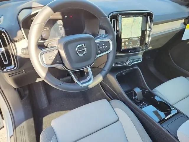 2026 Volvo EX40 Plus, Single Motor Extended Range, Fully electric