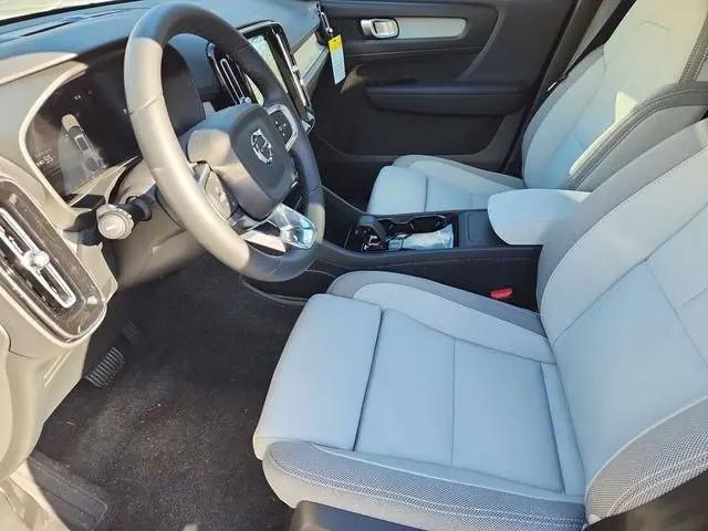 2026 Volvo EX40 Plus, Single Motor Extended Range, Fully electric