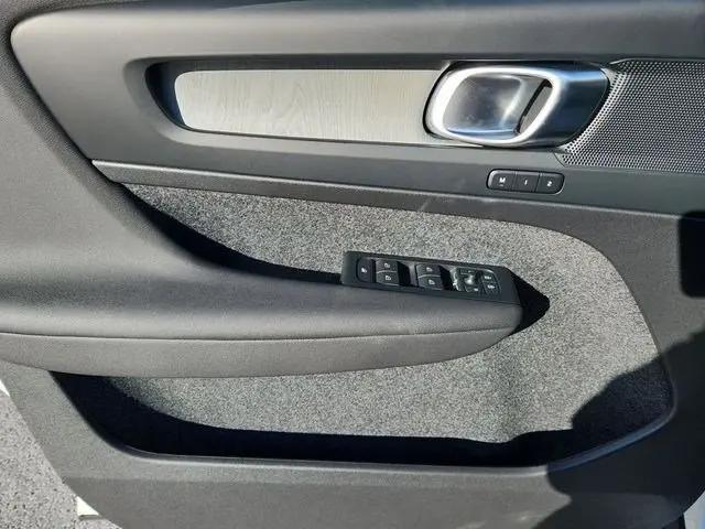 2026 Volvo EX40 Plus, Single Motor Extended Range, Fully electric