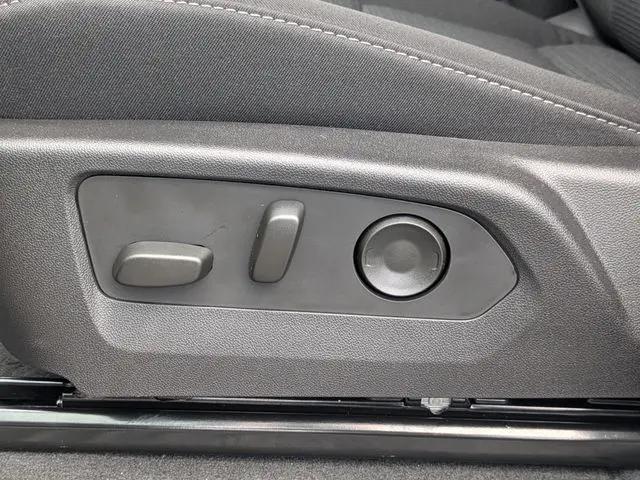 2026 GMC Canyon Elevation, RWD