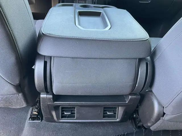 2022 Chevrolet Silverado 1500 4WD Crew Cab Short Bed Custom