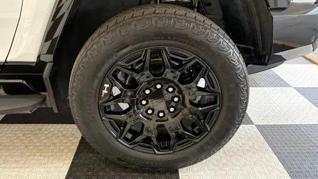 2025 GMC HUMMER EV 2X e4WD