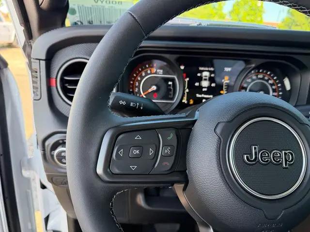 2026 Jeep Gladiator Sport