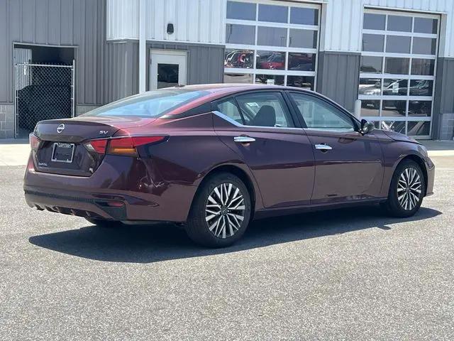 2024 Nissan Altima SV FWD
