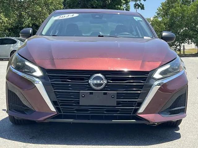 2024 Nissan Altima SV FWD