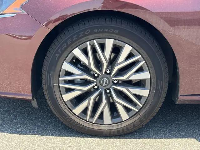 2024 Nissan Altima SV FWD