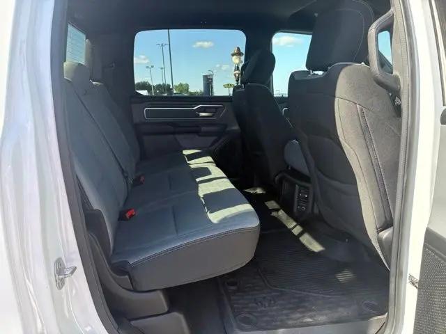 2022 Ram 1500 Big Horn Crew Cab 4x4 6'4" Box
