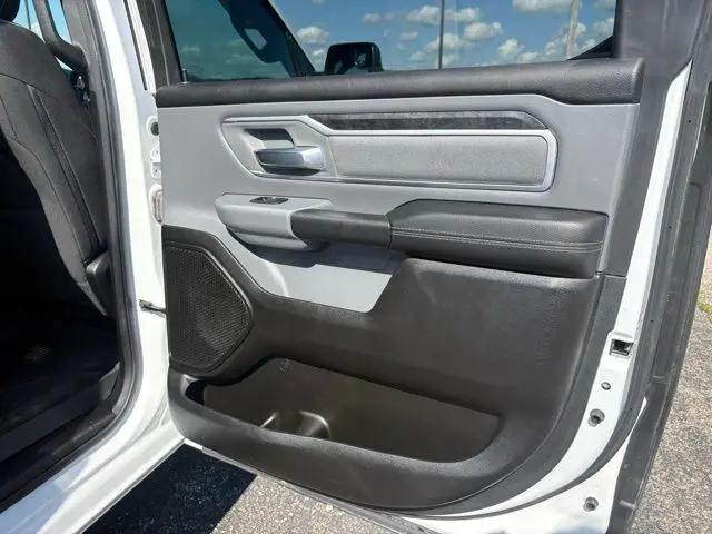 2022 Ram 1500 Big Horn Crew Cab 4x4 6'4" Box