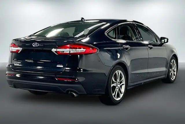 2020 Ford Fusion SEL