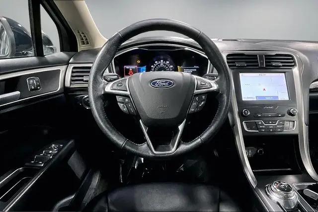 2020 Ford Fusion SEL