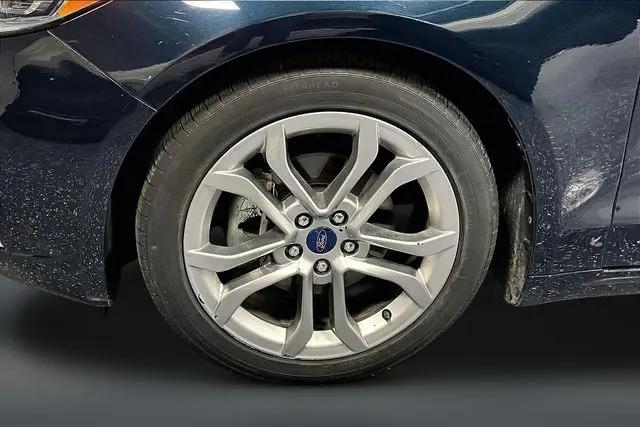 2020 Ford Fusion SEL