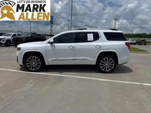2023 GMC Acadia AWD Denali
