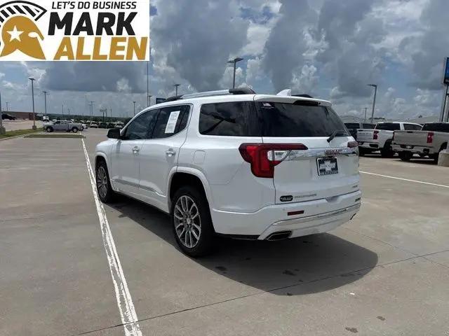 2023 GMC Acadia AWD Denali
