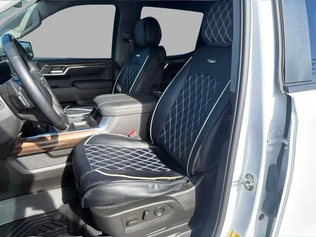 2023 Chevrolet Silverado 1500 4WD Crew Cab Short Bed RST