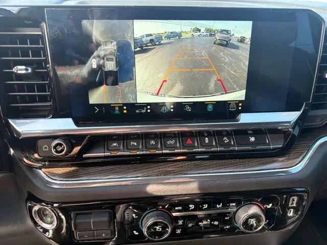 2023 Chevrolet Silverado 1500 4WD Crew Cab Short Bed RST