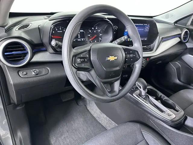 2024 Chevrolet Trax FWD SP