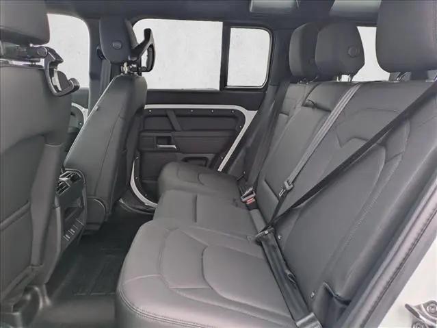 2026 Land Rover Defender P300 S
