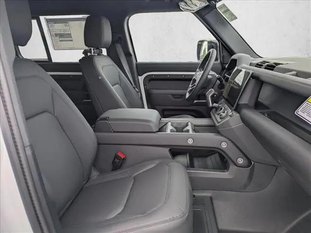 2026 Land Rover Defender P300 S