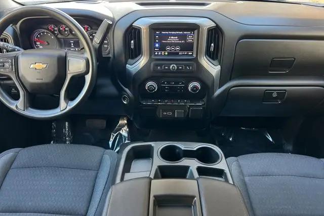 2022 Chevrolet Silverado 1500 2WD Crew Cab Short Bed Custom