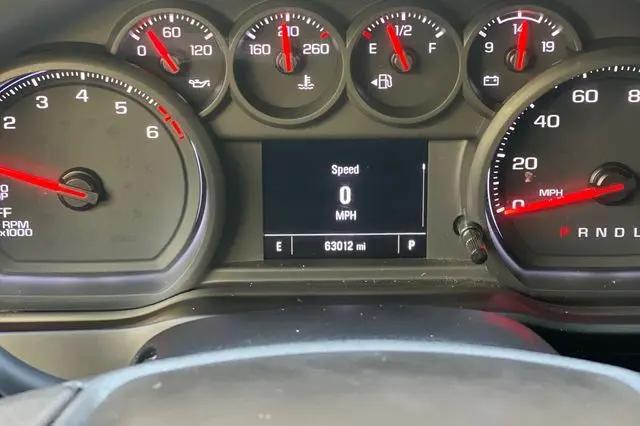 2022 Chevrolet Silverado 1500 2WD Crew Cab Short Bed Custom
