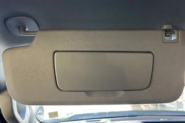 2022 Chevrolet Silverado 1500 2WD Crew Cab Short Bed Custom
