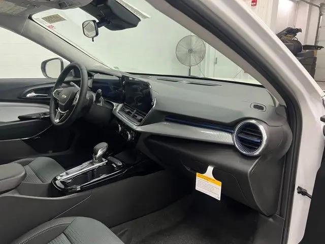 2026 Chevrolet Trax FWD LT