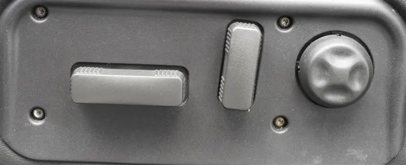 2006 HUMMER H2 Base