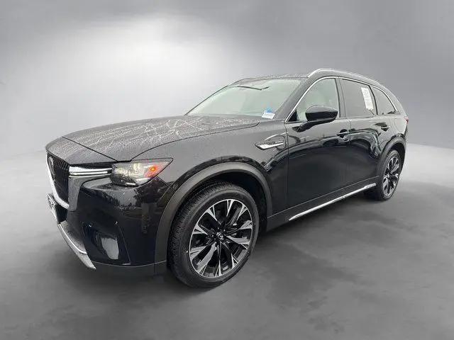 2025 Mazda X-90 Premium Plus Package