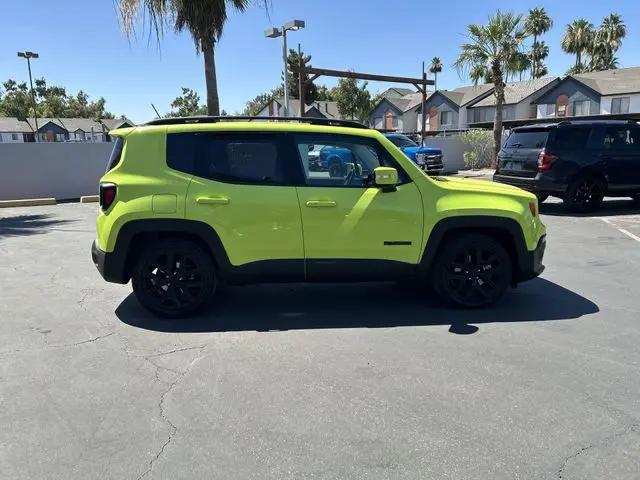 2017 Jeep Renegade Altitude FWD