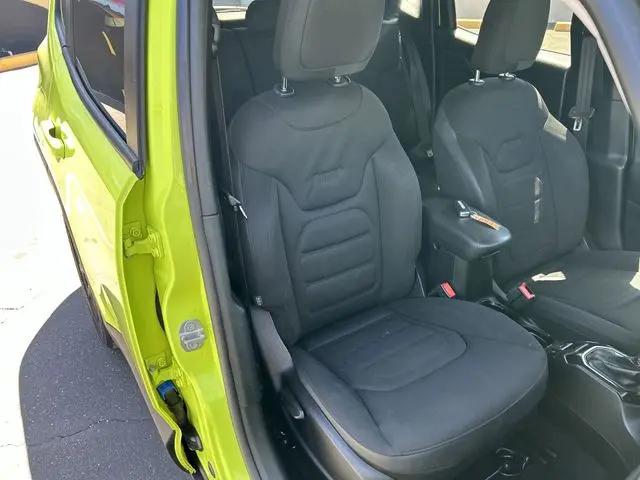 2017 Jeep Renegade Altitude FWD