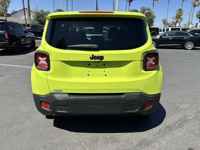 2017 Jeep Renegade Altitude FWD