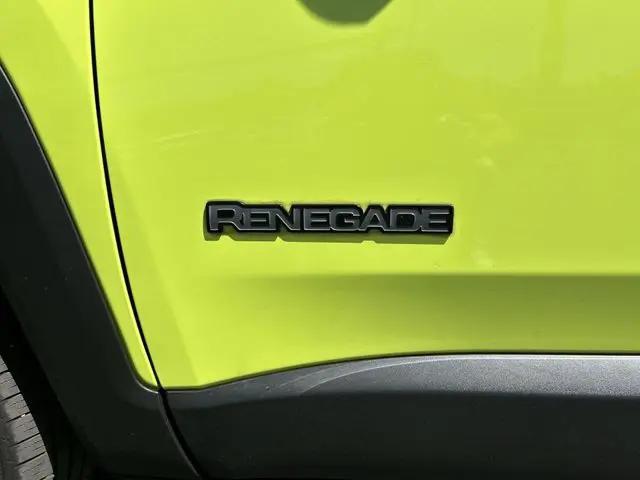 2017 Jeep Renegade Altitude FWD