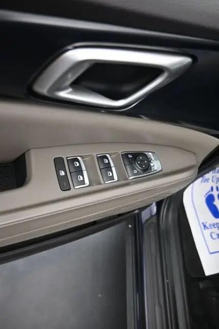 2025 Kia Carnival MPV LXS