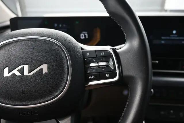 2025 Kia Carnival MPV LXS