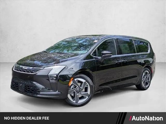 2027 Chrysler Pacifica Limited for sale in Hardeeville, SC