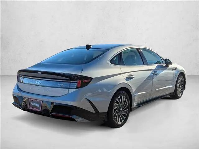 2025 Hyundai Sonata Hybrid Limited