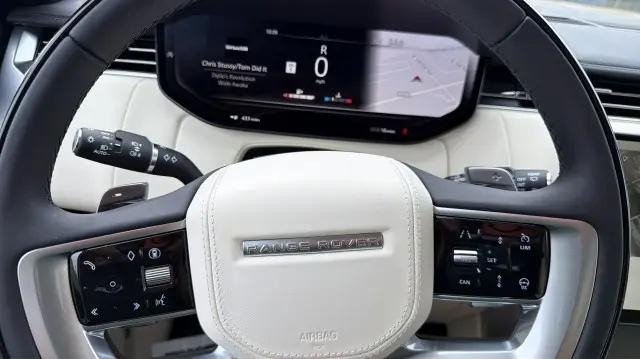 2026 Land Rover Range Rover P400 SE