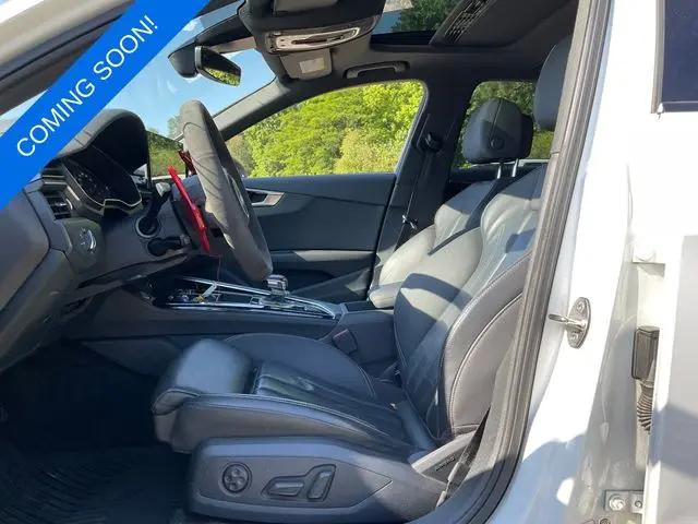 2020 Audi A4 Premium 45 TFSI quattro S tronic