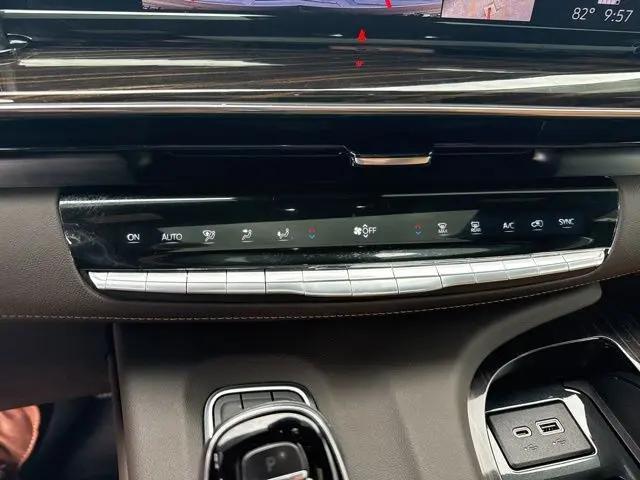 2021 Cadillac Escalade 2WD Premium Luxury