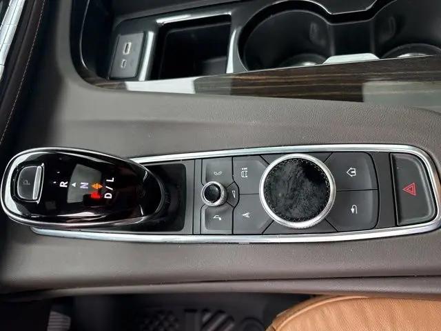 2021 Cadillac Escalade 2WD Premium Luxury