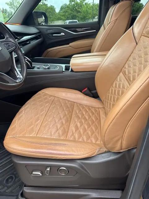 2021 Cadillac Escalade 2WD Premium Luxury