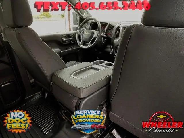 2026 Chevrolet Silverado 3500HD Double Cab, Long Bed, WT Dual Rear Wheel, 4WD