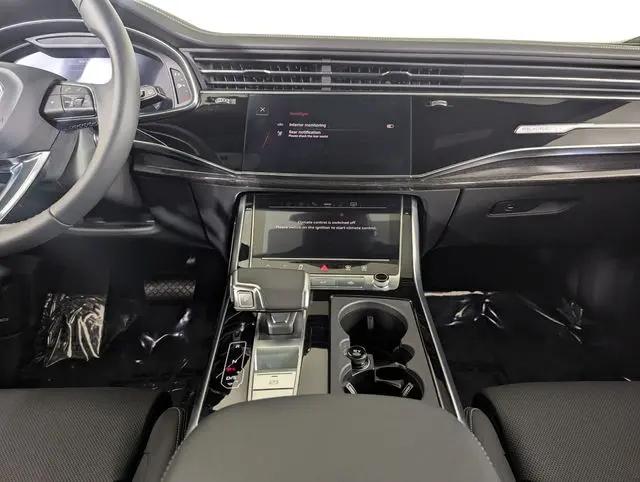2026 Audi Q8 Prestige Plus 55 TFSI quattro Tiptronic