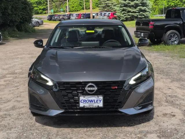 2026 Nissan Altima SR FWD